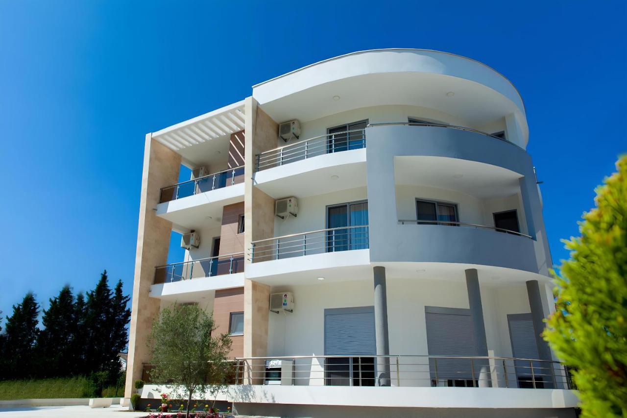 Demiri Apartments อุลซิน ภายนอก รูปภาพ