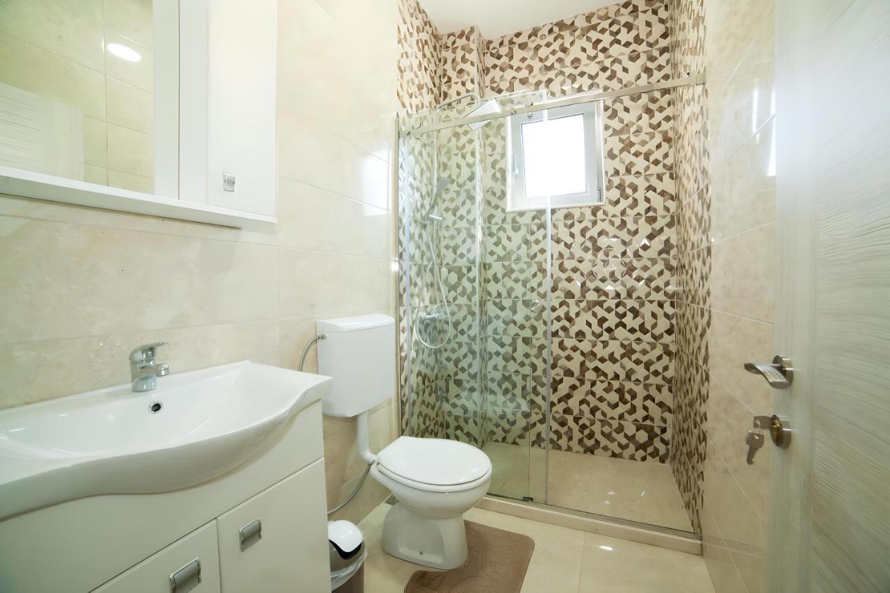 Demiri Apartments อุลซิน ภายนอก รูปภาพ