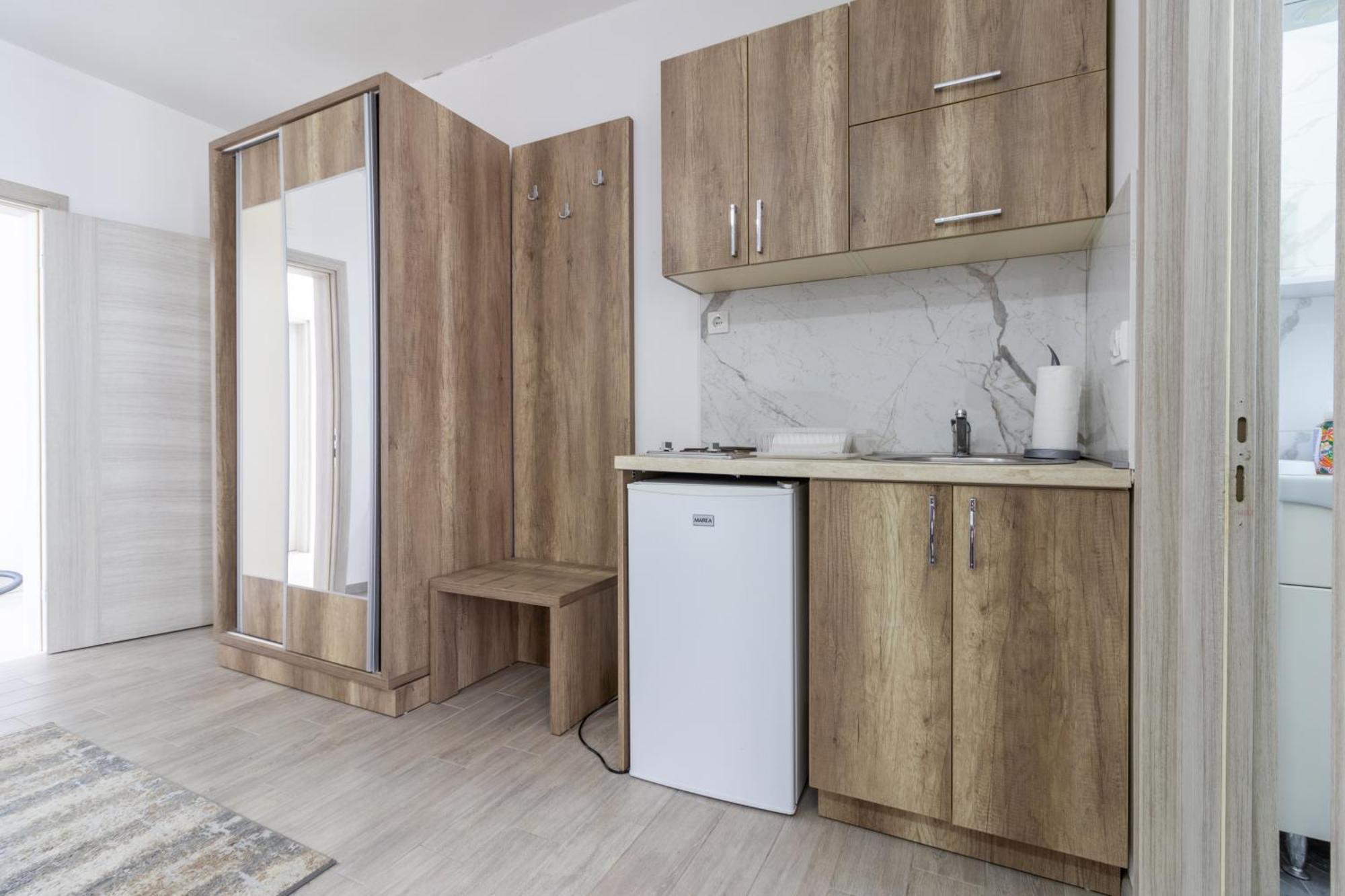 Demiri Apartments อุลซิน ภายนอก รูปภาพ